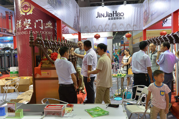 客户感受到了金嘉豪门业的卓越实力