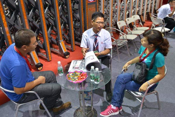 客户感受到了金嘉豪门业的卓越实力