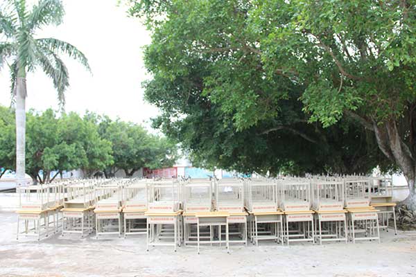 建星门业捐赠平原小学教学设施